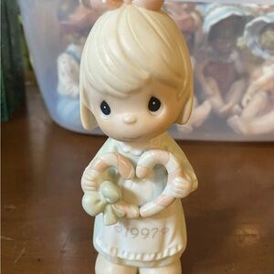 Precious Moments Retired 1997 #272671 Christmas Candy Cane Figurine